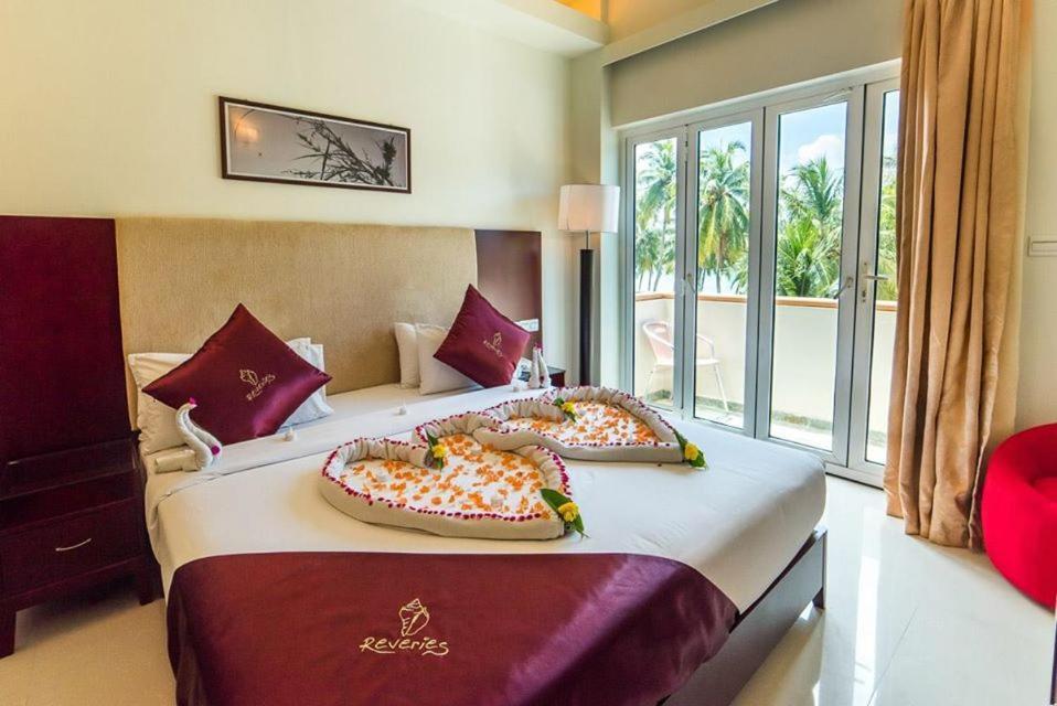 Reveries Maldives Gan  Eksteriør billede